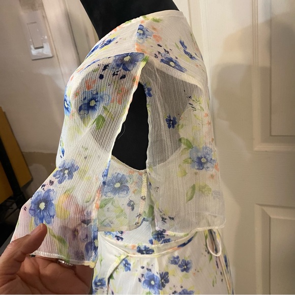 Altar’d  State Maxi Floral Wrap Dress in White womens Small white short sleeve - Picture 8 of 13